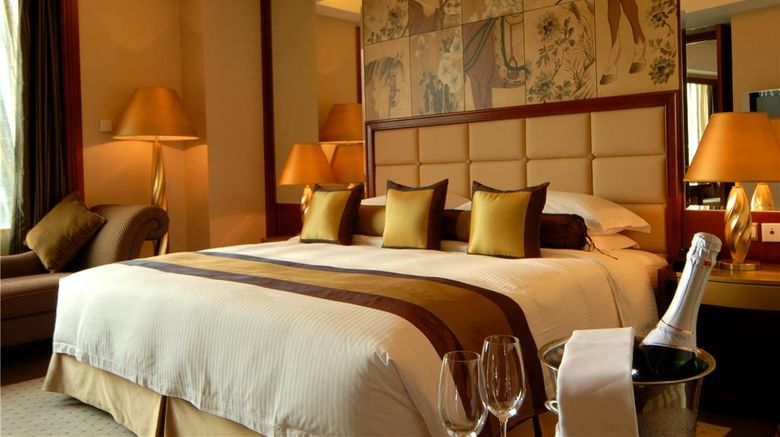 <b>Kempinski Hotel Shenzhen Room</b>. Images powered by <a href="https://iceportal.shijigroup.com/" title="IcePortal" target="_blank">IcePortal</a>.