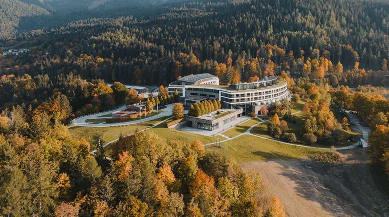 <b>Kempinski Hotel Berchtesgaden Exterior</b>. Images powered by <a href="https://iceportal.shijigroup.com/" title="IcePortal" target="_blank">IcePortal</a>.