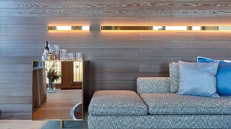 <b>Kempinski Hotel Berchtesgaden Room</b>. Images powered by <a href="https://iceportal.shijigroup.com/" title="IcePortal" target="_blank">IcePortal</a>.