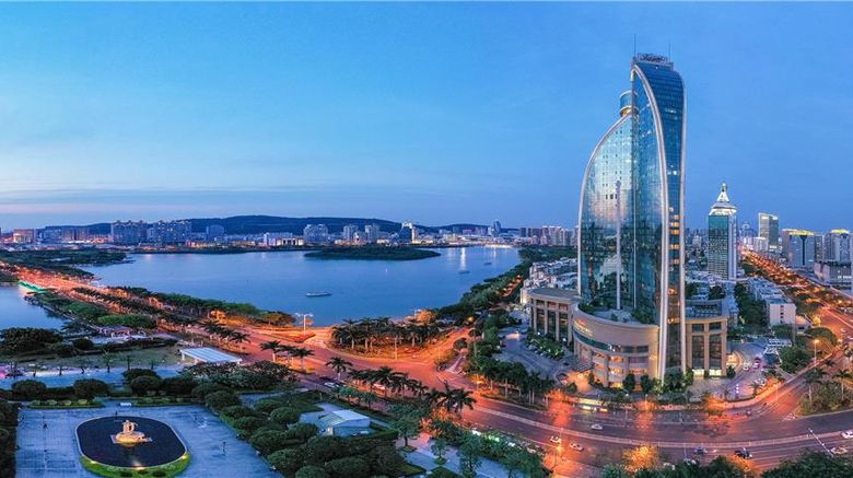 <b>Kempinski Hotel Xiamen Exterior</b>. Images powered by <a href="https://iceportal.shijigroup.com/" title="IcePortal" target="_blank">IcePortal</a>.