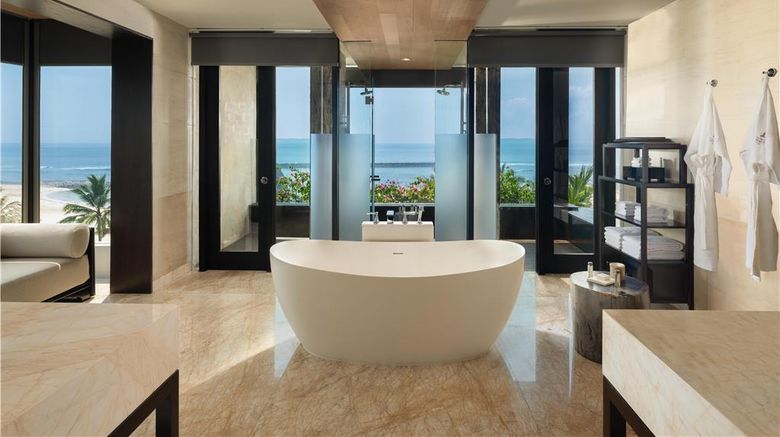 <b>The Apurva Kempinski Bali Room</b>. Images powered by <a href="https://iceportal.shijigroup.com/" title="IcePortal" target="_blank">IcePortal</a>.
