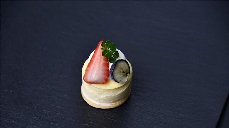 <b>Kempinski Hotel Chonqing Restaurant</b>. Images powered by <a href="https://iceportal.shijigroup.com/" title="IcePortal" target="_blank">IcePortal</a>.