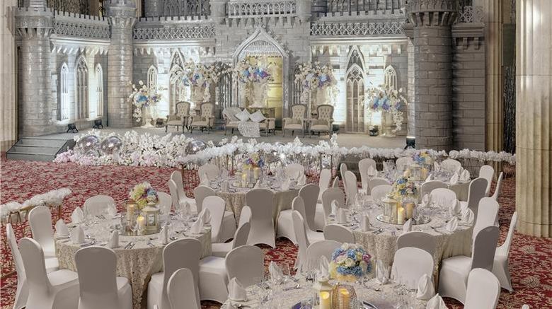 <b>Hotel Indonesia Kempinski Jakarta Ballroom</b>. Images powered by <a href="https://iceportal.shijigroup.com/" title="IcePortal" target="_blank">IcePortal</a>.