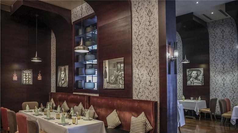 <b>Kempinski Al Othman Hotel, Al Khobar Restaurant</b>. Images powered by <a href="https://iceportal.shijigroup.com/" title="IcePortal" target="_blank">IcePortal</a>.