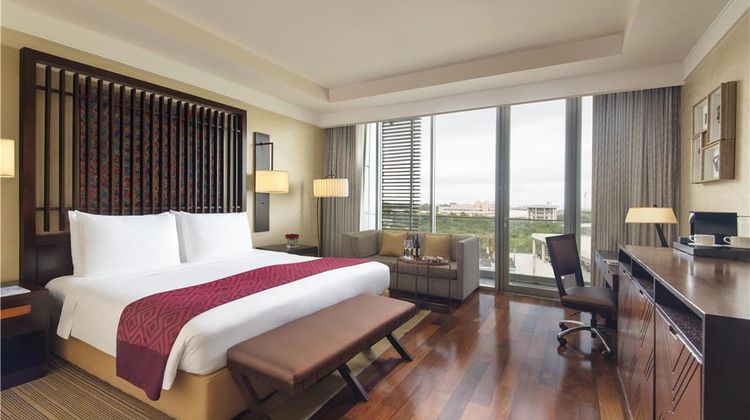 Kempinski Hotel Gold Coast City Accra Pool