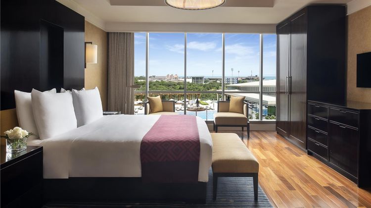 Kempinski Hotel Gold Coast City Accra Suite