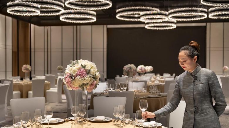<b>Kempinski Hotel Hangzhou Ballroom</b>. Images powered by <a href="https://iceportal.shijigroup.com/" title="IcePortal" target="_blank">IcePortal</a>.