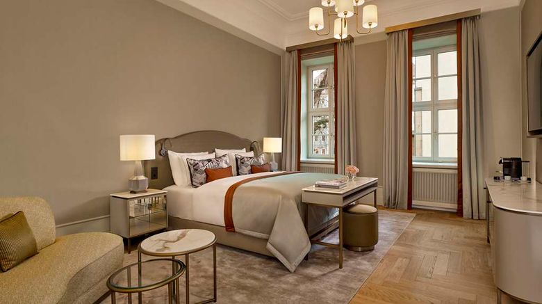 <b>Hotel Taschenbergpalais Kempinski Exterior</b>. Images powered by <a href="https://iceportal.shijigroup.com/" title="IcePortal" target="_blank">IcePortal</a>.