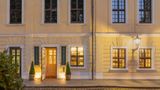 <b>Hotel Taschenbergpalais Kempinski Restaurant</b>. Images powered by <a href="https://iceportal.shijigroup.com/" title="IcePortal" target="_blank">IcePortal</a>.