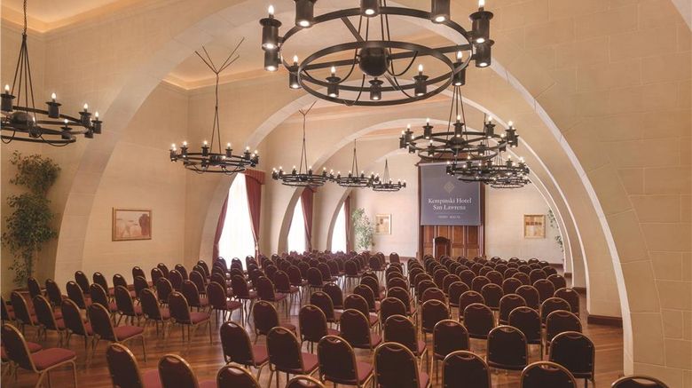 <b>Kempinski Hotel San Lawrenz Meeting</b>. Images powered by <a href="https://iceportal.shijigroup.com/" title="IcePortal" target="_blank">IcePortal</a>.