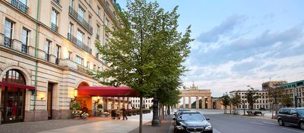Hotel Adlon Kempinski Berlin Exterior