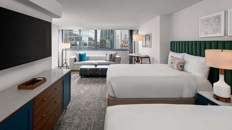 <b>The Royal Sonesta Chicago Downtown Room</b>. Images powered by <a href="https://iceportal.shijigroup.com/" title="IcePortal" target="_blank">IcePortal</a>.