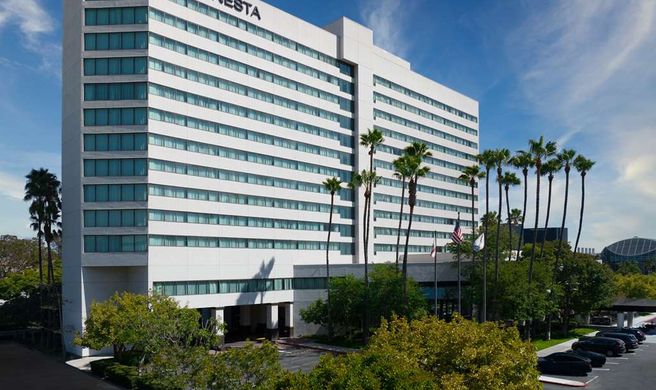 Sonesta Irvine John Wayne Airport Exterior