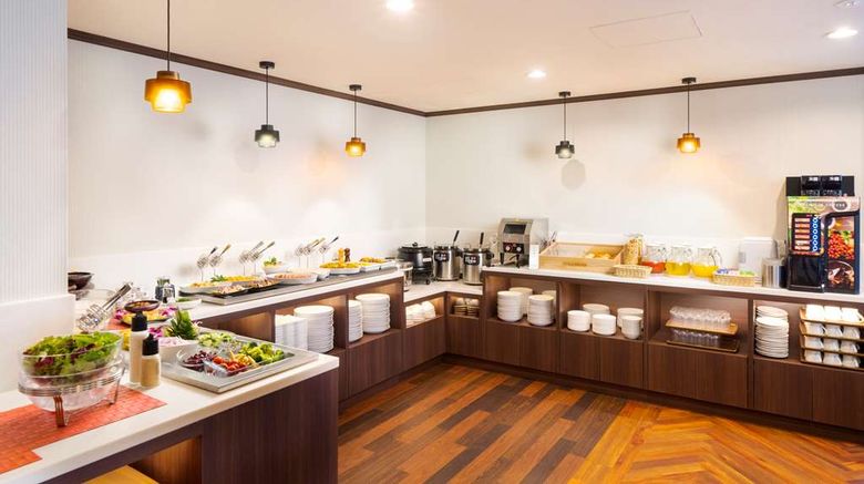 <b>Best Western Hotel Fino Shin-Yokohama Restaurant</b>. Images powered by <a href="https://iceportal.shijigroup.com/" title="IcePortal" target="_blank">IcePortal</a>.