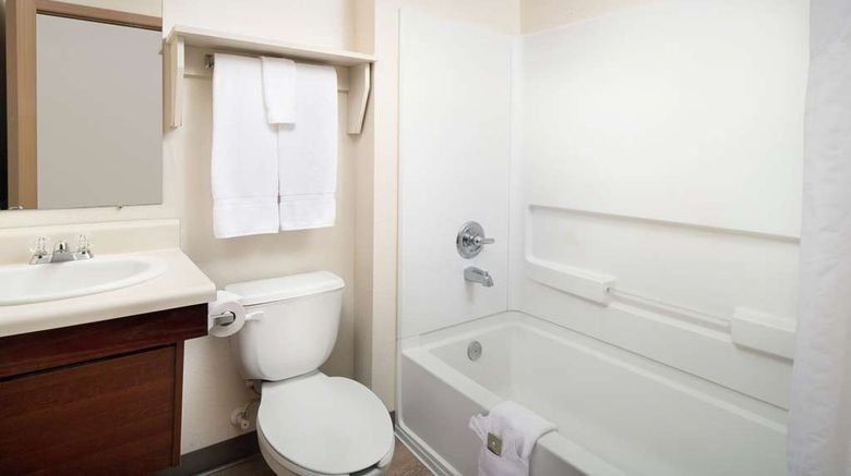 <b>WoodSpring Suites Huntsville/Madison Room</b>. Images powered by <a href="https://iceportal.shijigroup.com/" title="IcePortal" target="_blank">IcePortal</a>.