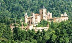 The Chateau Spa and Organic Wellness Resort