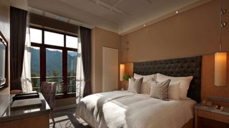 <b>The Chateau Spa and Organic Wellness Resort Room</b>. Images powered by <a href="https://iceportal.shijigroup.com/" title="IcePortal" target="_blank">IcePortal</a>.
