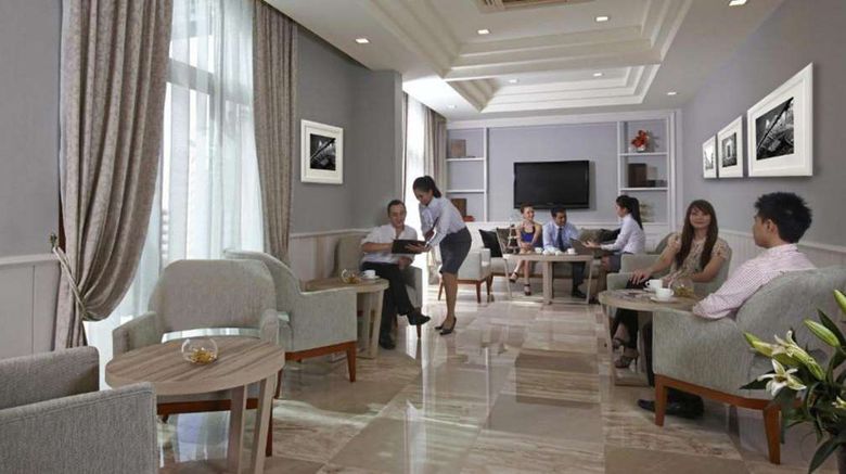 <b>The Chateau Spa and Organic Wellness Resort Restaurant</b>. Images powered by <a href="https://iceportal.shijigroup.com/" title="IcePortal" target="_blank">IcePortal</a>.