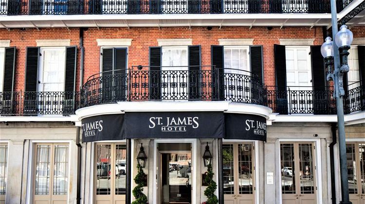 Hotel St Pierre Exterior