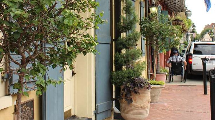 Hotel St Pierre Exterior