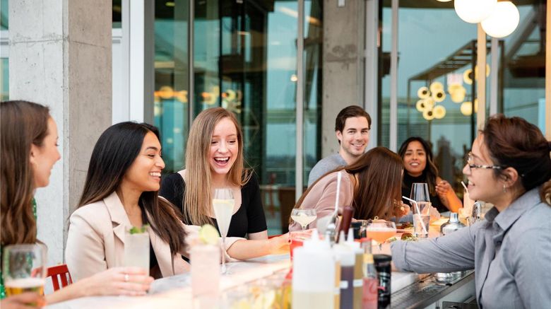 <b>Hyatt Place Chicago/Wicker Park Restaurant</b>. Images powered by <a href="https://iceportal.shijigroup.com/" title="IcePortal" target="_blank">IcePortal</a>.