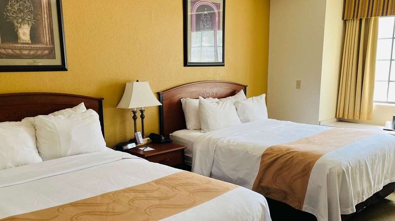 <b>Quality Inn & Suites Prestonburg Room</b>. Images powered by <a href="https://iceportal.shijigroup.com/" title="IcePortal" target="_blank">IcePortal</a>.