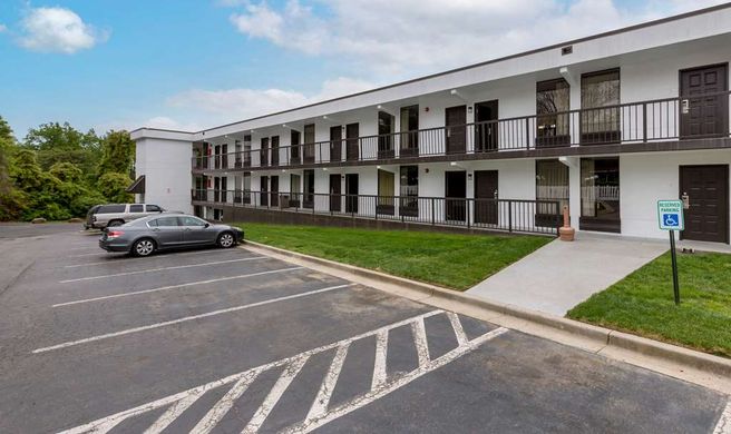 Quality Inn Roxboro Exterior