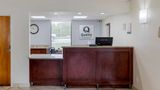 <b>Quality Inn Roxboro Lobby</b>. Images powered by <a href="https://iceportal.shijigroup.com/" title="IcePortal" target="_blank">IcePortal</a>.