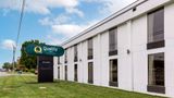 <b>Quality Inn Roxboro Exterior</b>. Images powered by <a href="https://iceportal.shijigroup.com/" title="IcePortal" target="_blank">IcePortal</a>.