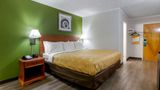 <b>Quality Inn Roxboro Room</b>. Images powered by <a href="https://iceportal.shijigroup.com/" title="IcePortal" target="_blank">IcePortal</a>.