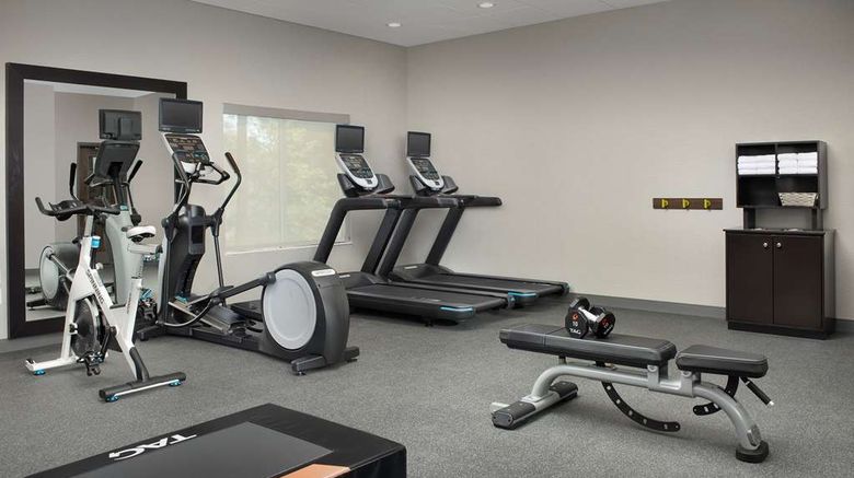 <b>Hampton Inn & Suites Lexington Health</b>. Images powered by <a href="https://iceportal.shijigroup.com/" title="IcePortal" target="_blank">IcePortal</a>.