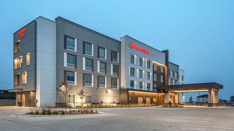 Hampton Inn Hastings Exterior