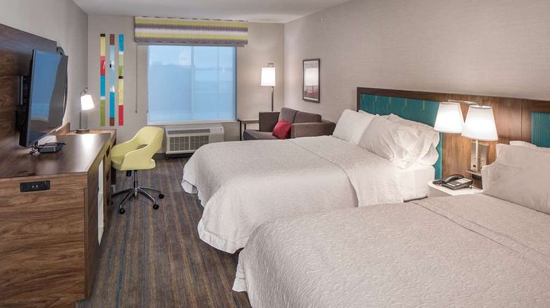 <b>Hampton Inn Hastings Room</b>. Images powered by <a href="https://iceportal.shijigroup.com/" title="IcePortal" target="_blank">IcePortal</a>.