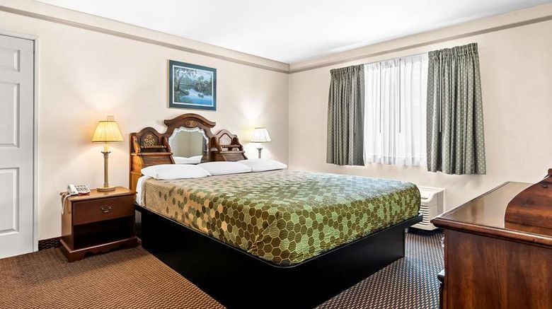 <b>SureStay by Best Western Castro Valley Room</b>. Images powered by <a href="https://iceportal.shijigroup.com/" title="IcePortal" target="_blank">IcePortal</a>.