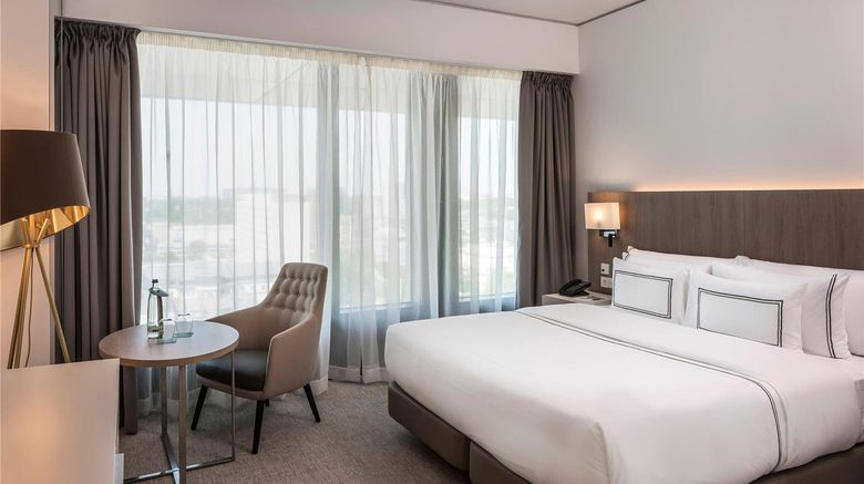 <b>Melia Frankfurt City Room</b>. Images powered by <a href="https://iceportal.shijigroup.com/" title="IcePortal" target="_blank">IcePortal</a>.