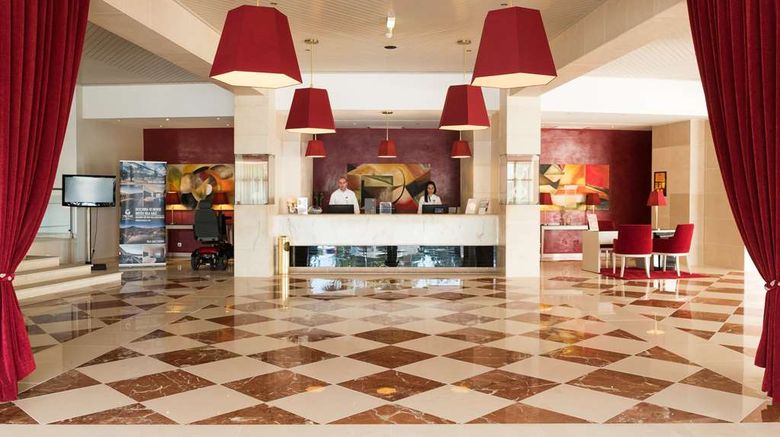 <b>Vila Gale Ampalius Lobby</b>. Images powered by <a href="https://iceportal.shijigroup.com/" title="IcePortal" target="_blank">IcePortal</a>.