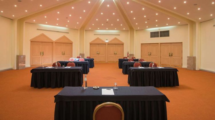 Vila Gale Ampalius Meeting