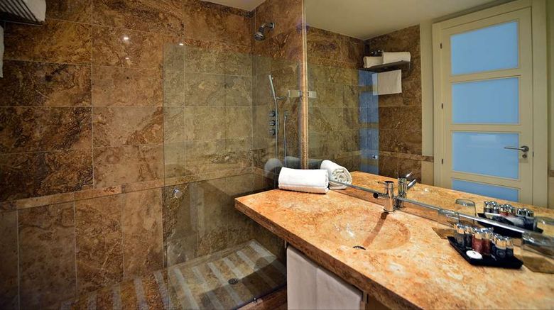 <b>Novo Resort Aparthotel Room</b>. Images powered by <a href="https://iceportal.shijigroup.com/" title="IcePortal" target="_blank">IcePortal</a>.