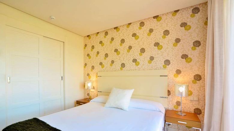 <b>Novo Resort Aparthotel Room</b>. Images powered by <a href="https://iceportal.shijigroup.com/" title="IcePortal" target="_blank">IcePortal</a>.