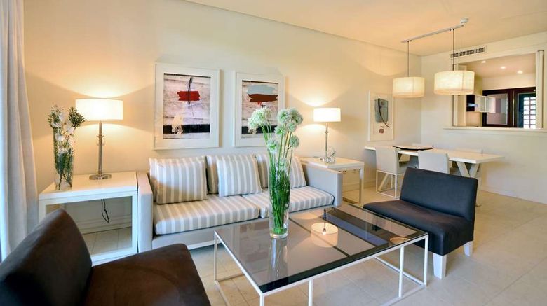 <b>Novo Resort Aparthotel Room</b>. Images powered by <a href="https://iceportal.shijigroup.com/" title="IcePortal" target="_blank">IcePortal</a>.