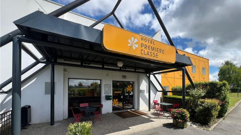 <b>Premiere Classe Arras Est Exterior</b>. Images powered by <a href="https://iceportal.shijigroup.com/" title="IcePortal" target="_blank">IcePortal</a>.