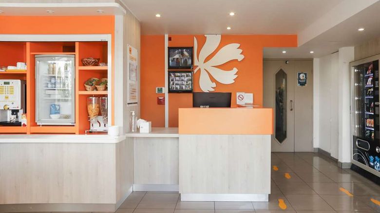 <b>Premiere Classe Paris Nord Sarcelles Lobby</b>. Images powered by <a href="https://iceportal.shijigroup.com/" title="IcePortal" target="_blank">IcePortal</a>.