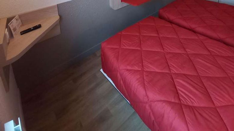 <b>HotelF1 Mennecy Room</b>. Images powered by <a href="https://iceportal.shijigroup.com/" title="IcePortal" target="_blank">IcePortal</a>.