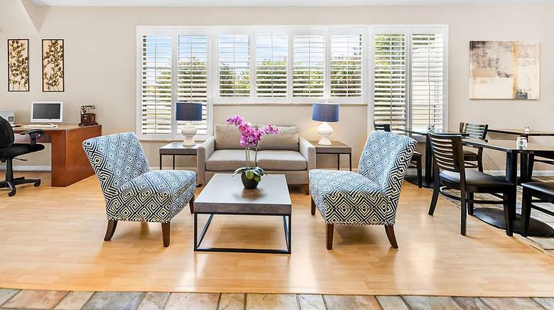 <b>SureStay Plus by BW San Jose Cntrl City Lobby</b>. Images powered by <a href="https://iceportal.shijigroup.com/" title="IcePortal" target="_blank">IcePortal</a>.