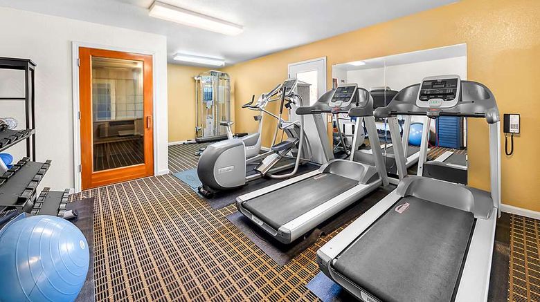 <b>SureStay Plus by BW San Jose Cntrl City Health</b>. Images powered by <a href="https://iceportal.shijigroup.com/" title="IcePortal" target="_blank">IcePortal</a>.