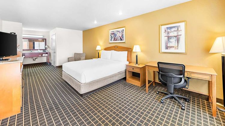 SureStay Plus by BW San Jose Cntrl City Room
