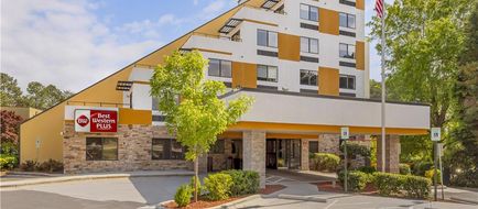 Best Western Plus Crabtree Valley Hotel Exterior