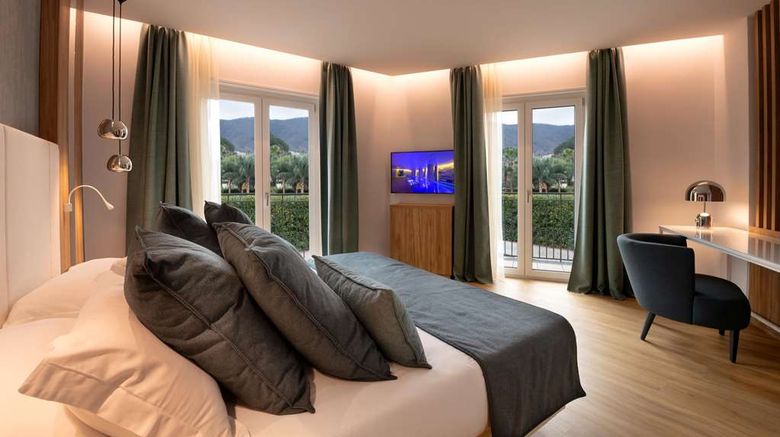 <b>San Severino Park Hotel & Spa Suite</b>. Images powered by <a href="https://iceportal.shijigroup.com/" title="IcePortal" target="_blank">IcePortal</a>.