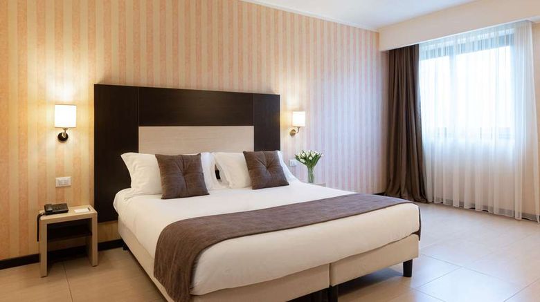 <b>San Severino Park Hotel & Spa Room</b>. Images powered by <a href="https://iceportal.shijigroup.com/" title="IcePortal" target="_blank">IcePortal</a>.