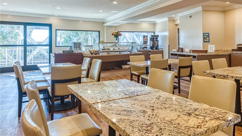 <b>Amanzi Hotel, Ascend Hotel Collection Restaurant</b>. Images powered by <a href="https://iceportal.shijigroup.com/" title="IcePortal" target="_blank">IcePortal</a>.